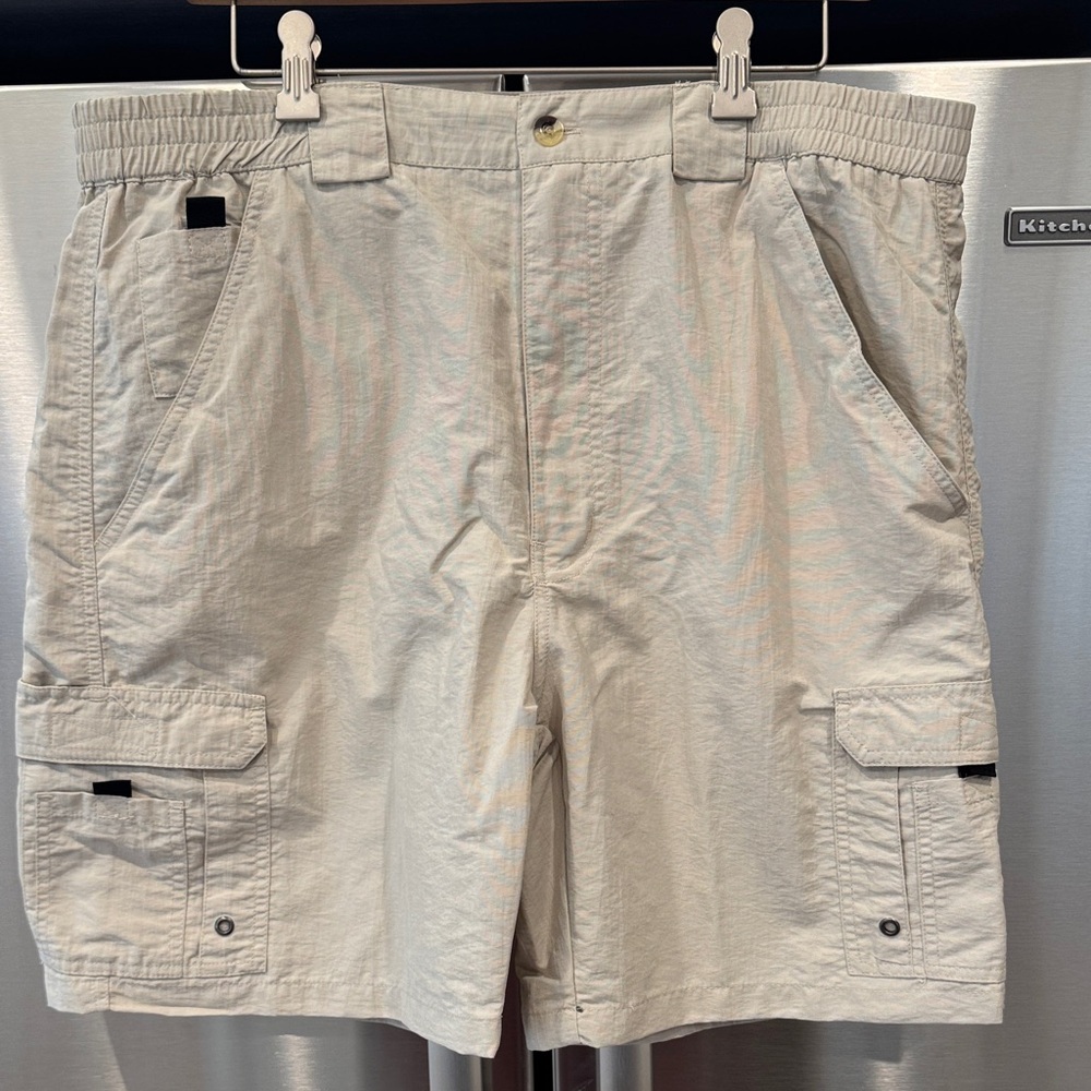 Men's Casual Tan Cargo Shorts
